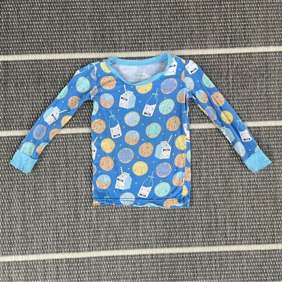 Little Sleepies Blue Cookies and Milk Bamboo Viscose Two Piece Pajama Set - Picture 2 of 10